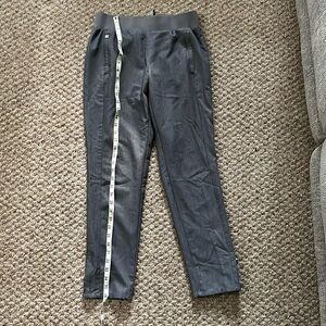 Figs Scrub Bottoms in graphite